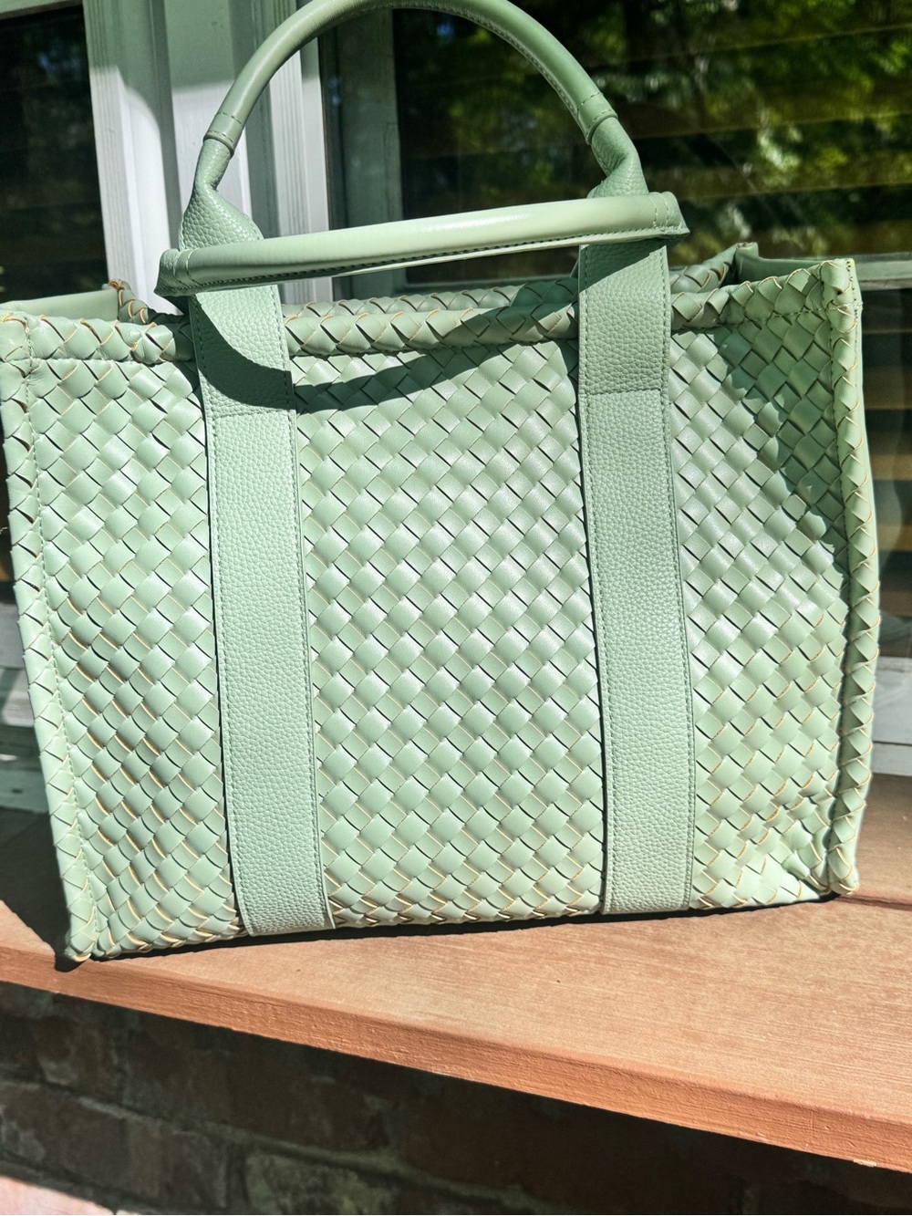 Ello Mint Woven Vegan Leather Tote Set | Wallet + Strap + Heart Charm | NWT - Picture 10 of 12